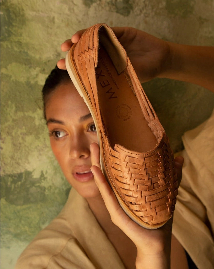Mexas Güerita Handmade Leather Huaraches in Tan
