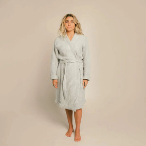 The Organic Weightless Waffle Robe - Silver