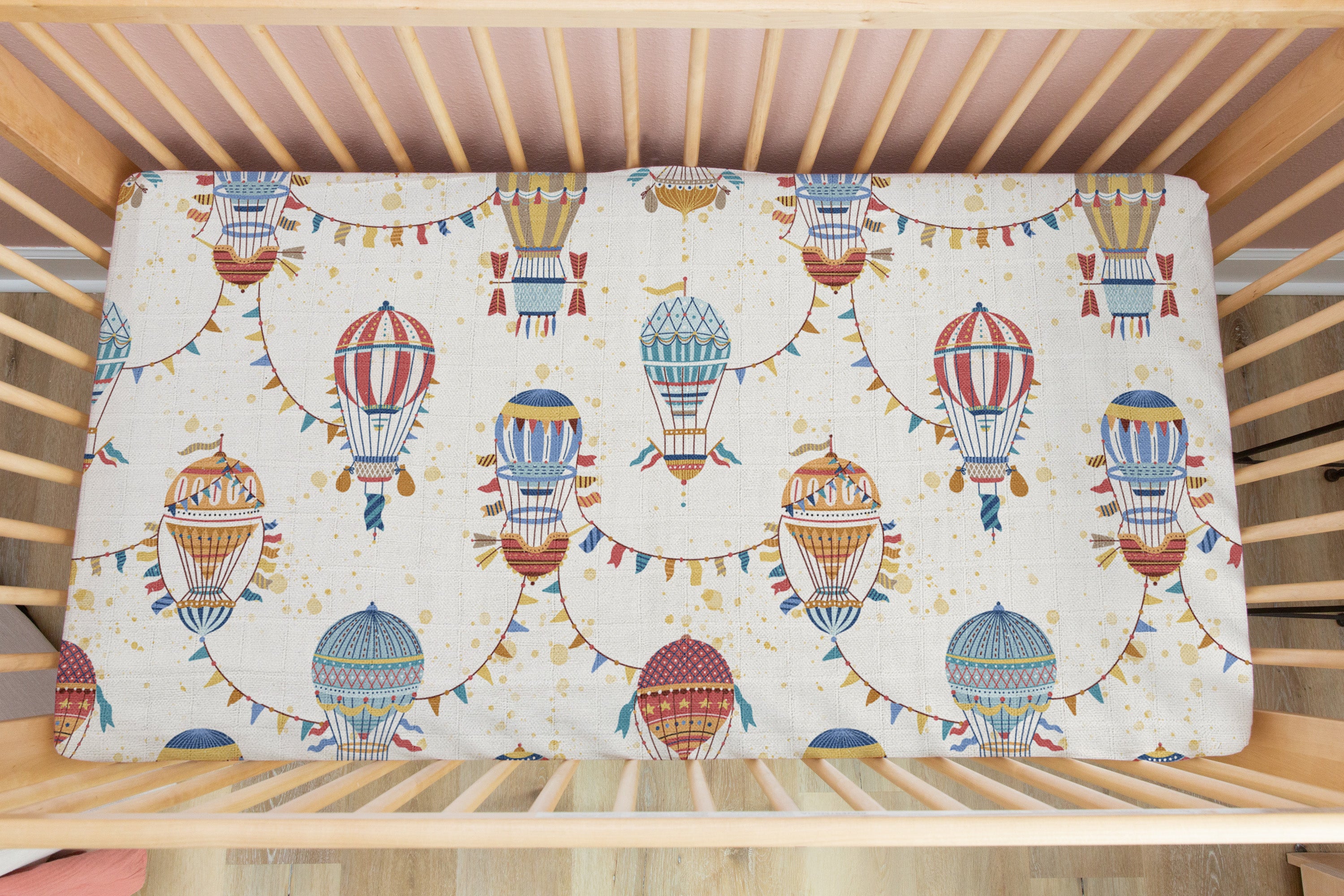 Balloon Parade | 100% Organic Cotton Muslin Baby Bedding