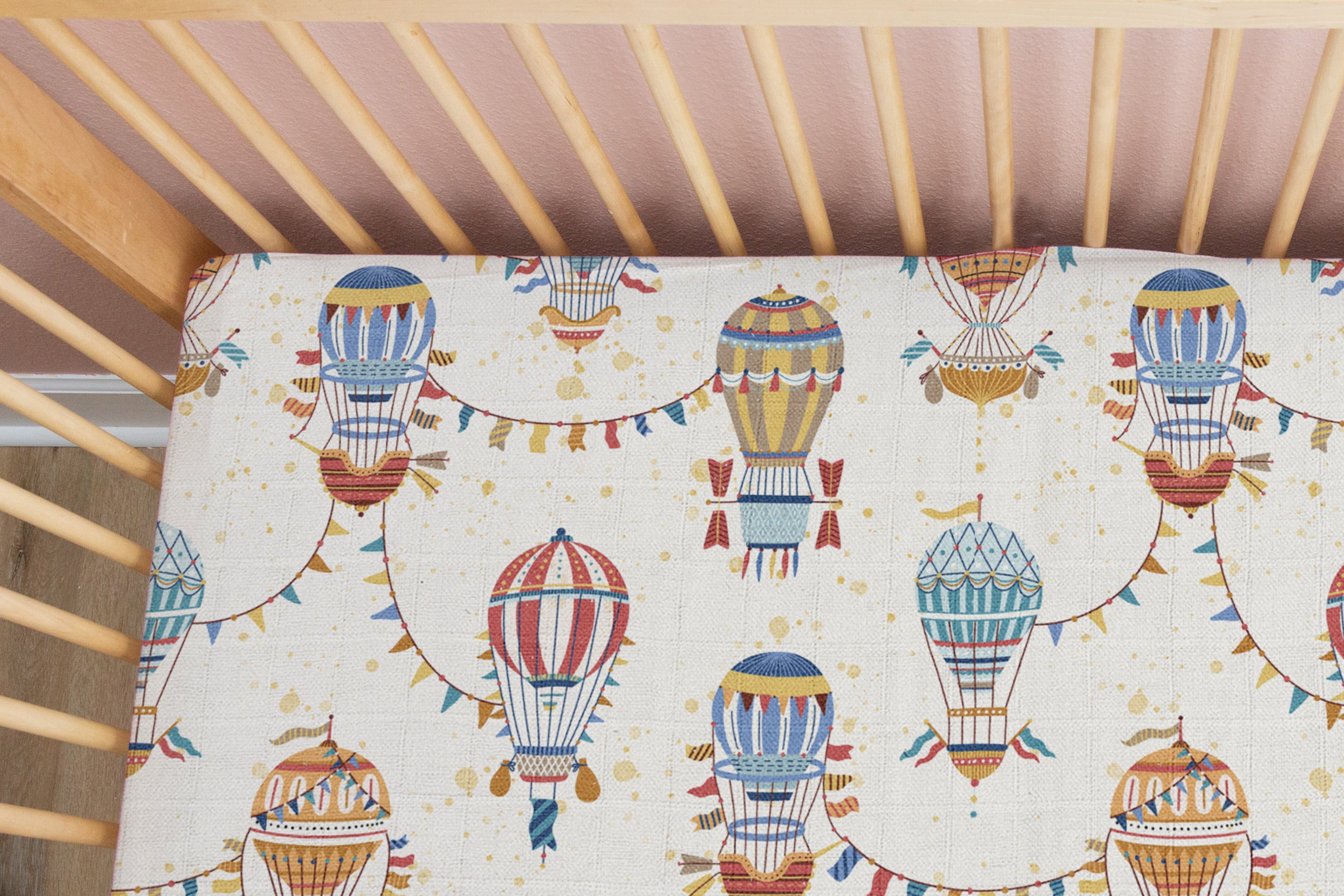 Balloon Parade | 100% Organic Cotton Muslin Baby Bedding
