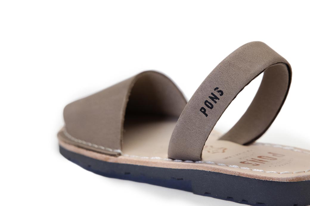 Pons Avarcas Kids Sandals | Taupe