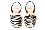 Load image into Gallery viewer, Pons Avarcas Classic Women&#39;s Sandals | Zebra
