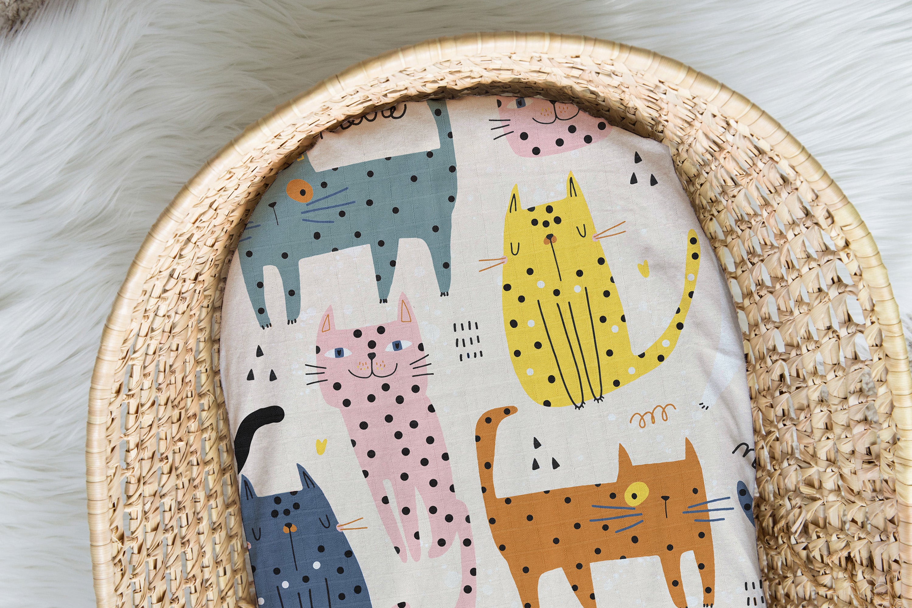 Polka Cat | Moses Basket Sheet | 100% Organic Cotton Muslin
