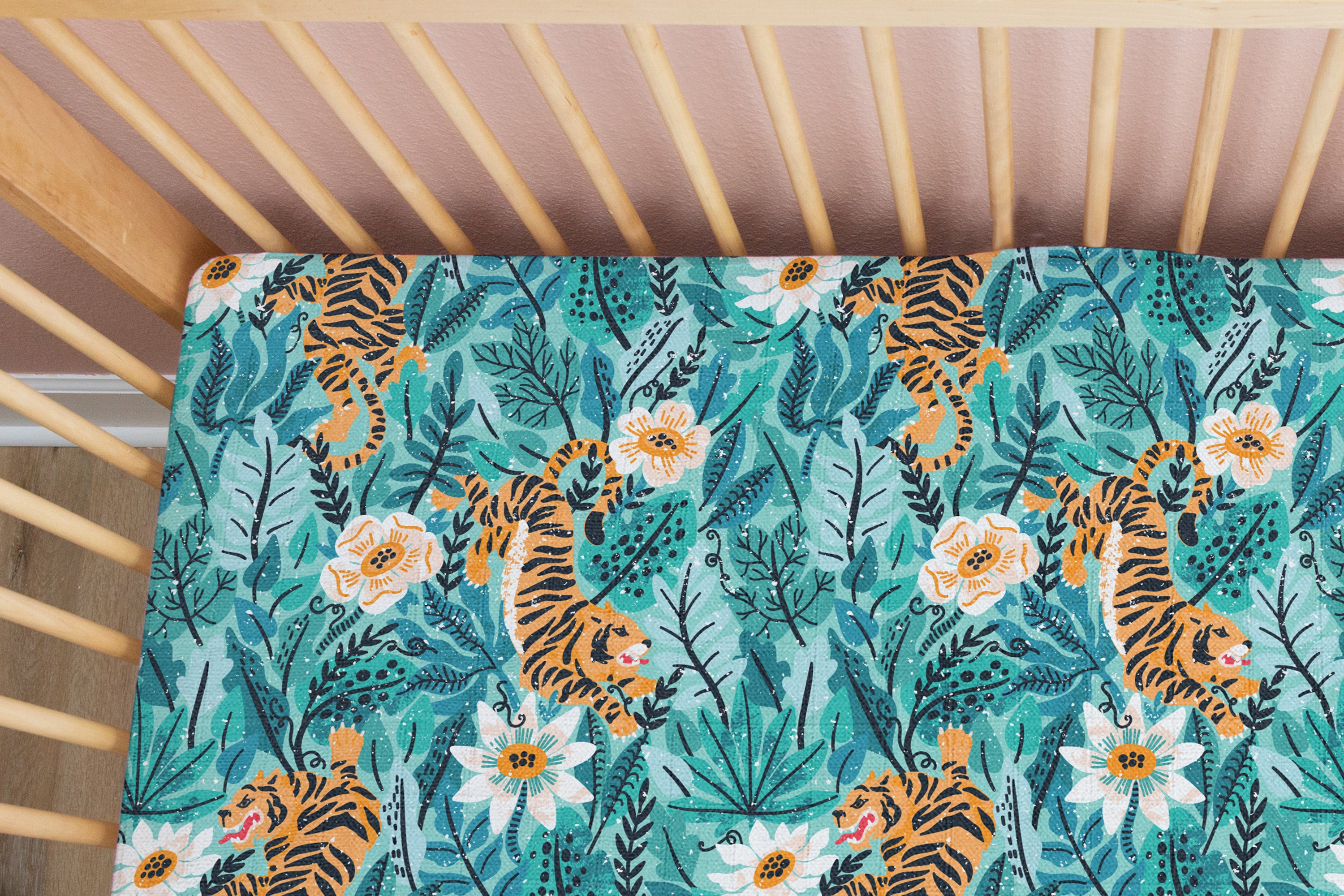 Le Tigre | 100% Organic Cotton Muslin Baby Bedding