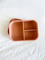 Load image into Gallery viewer, Silicone Bento Box | Coral Speckled
