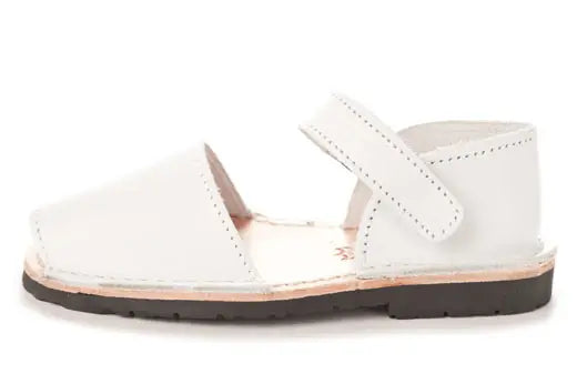 Pons Avarcas Frailera Toddler Sandals | White