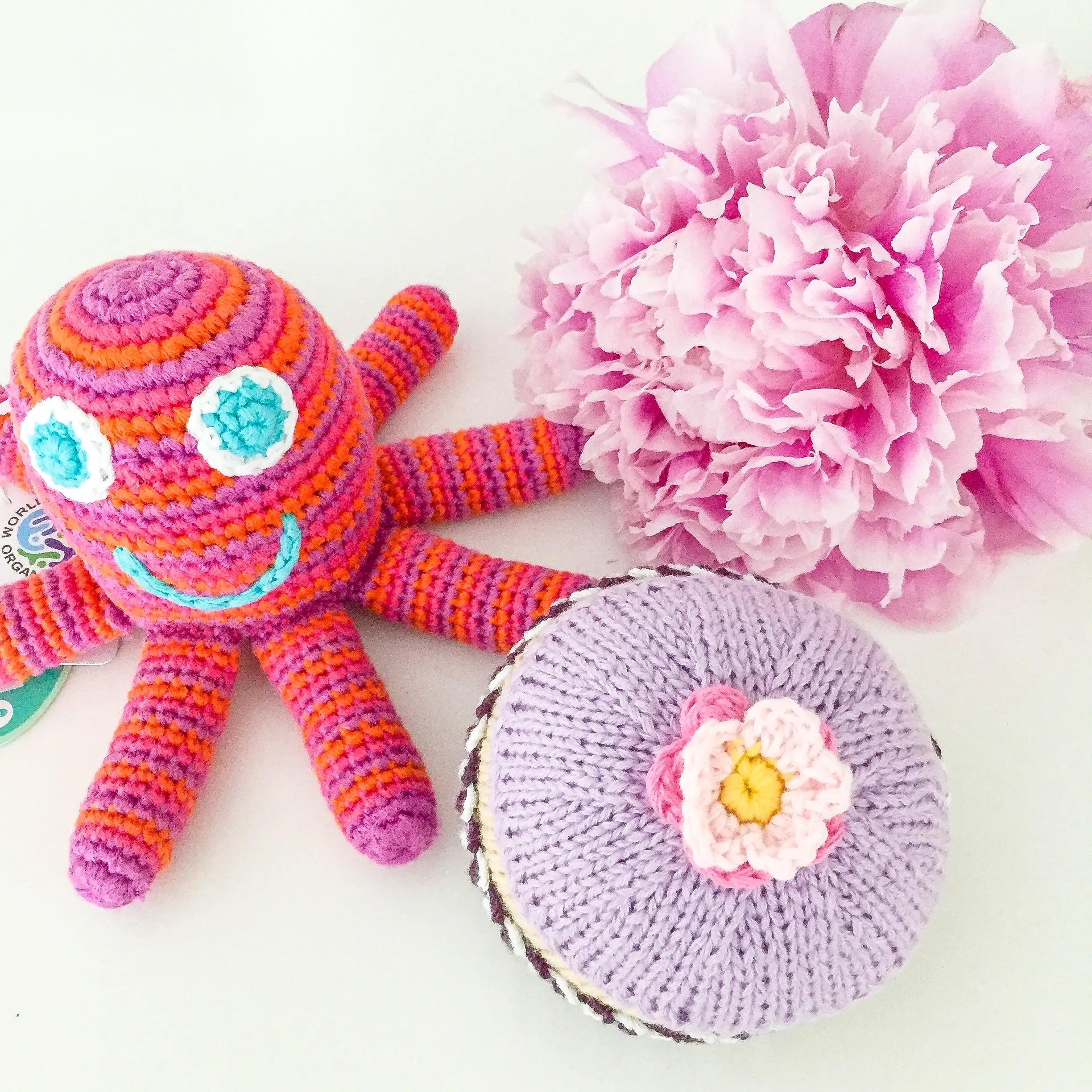 Organic Crocheted Rattle Toy | Octopus